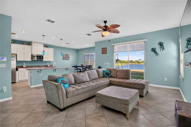 8715 SUNSHOWER PLACE, Parrish, FL 34219