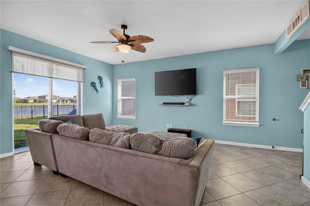 8715 SUNSHOWER PLACE, Parrish, FL 34219