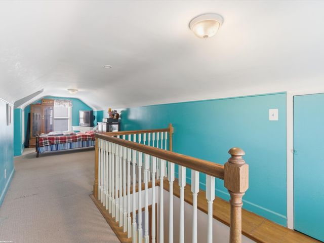 7399 Mckinley Avenue, Center Line, MI 48015