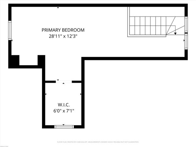 7399 Mckinley Avenue, Center Line, MI 48015