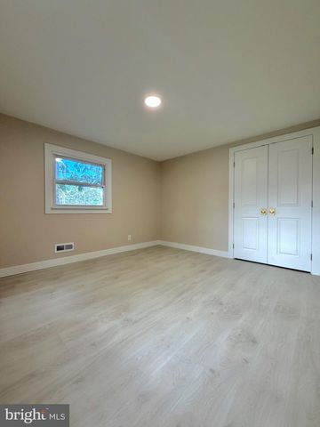 101 RAMBLE RD, Cherry Hill, NJ 08034