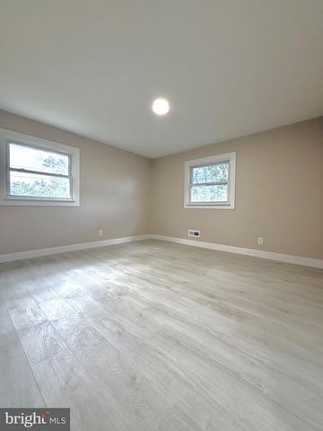 101 RAMBLE RD, Cherry Hill, NJ 08034