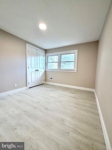 101 RAMBLE RD, Cherry Hill, NJ 08034