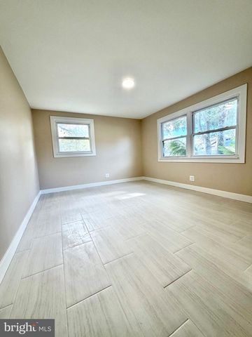 101 RAMBLE RD, Cherry Hill, NJ 08034