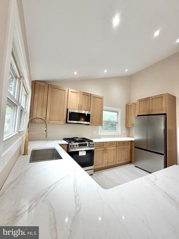 101 RAMBLE RD, Cherry Hill, NJ 08034