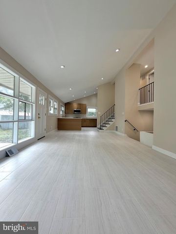 101 RAMBLE RD, Cherry Hill, NJ 08034