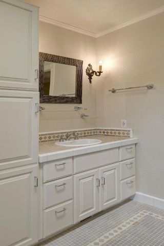 75 Robley Road, Salinas, CA 93908
