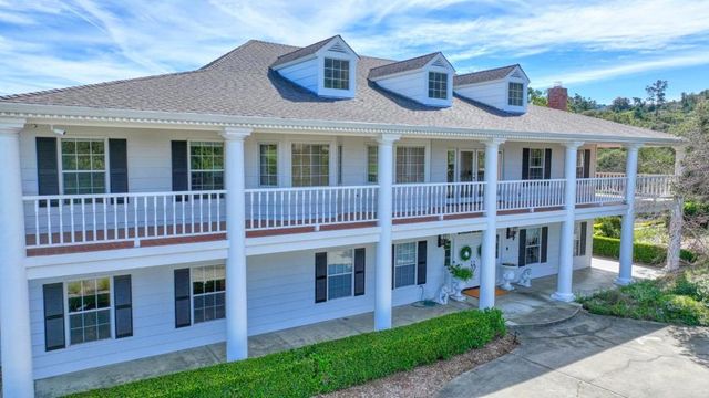 75 Robley Road, Salinas, CA 93908