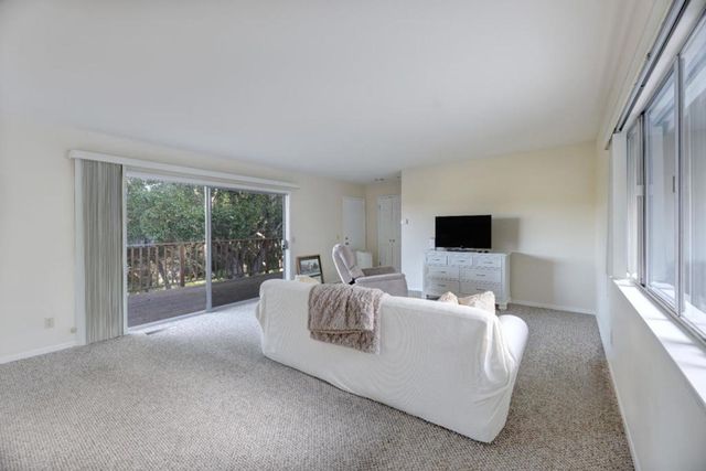 75 Robley Road, Salinas, CA 93908