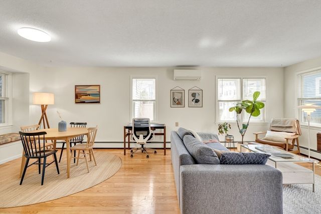 17 Bolton St 17, Somerville, MA 02143