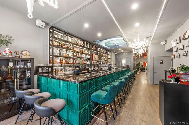 4304 34th Avenue, Astoria, NY 11101