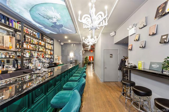 4304 34th Avenue, Astoria, NY 11101