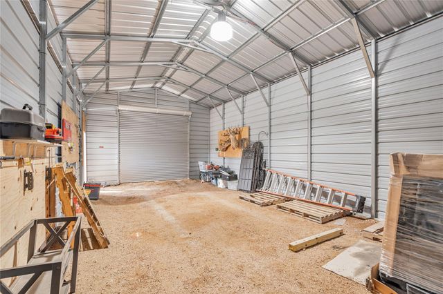 200 County Road 180, Leander, TX 78641
