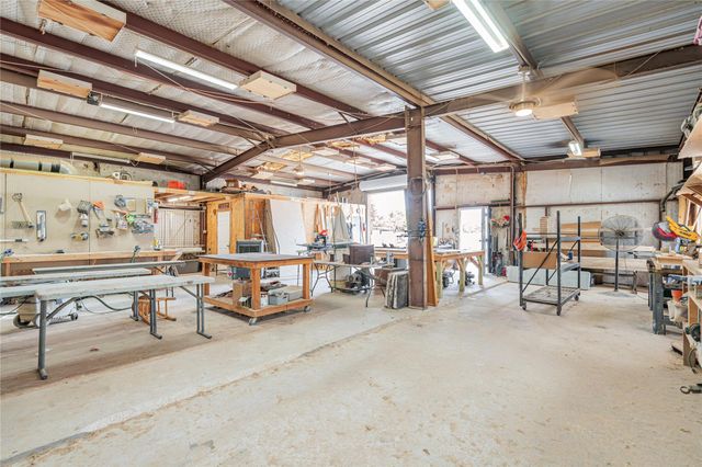 200 County Road 180, Leander, TX 78641