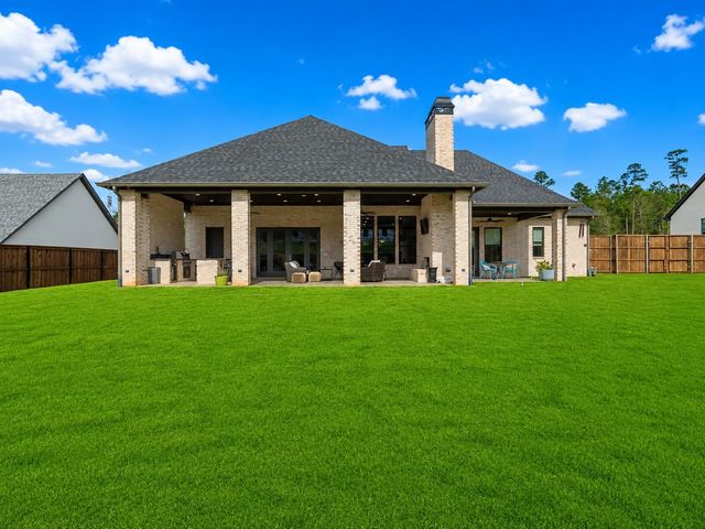 205 Shortleaf Lane, Longview, TX 75605