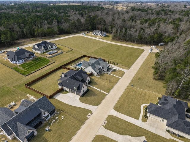 205 Shortleaf Lane, Longview, TX 75605