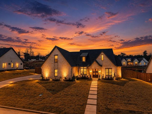 205 Shortleaf Lane, Longview, TX 75605