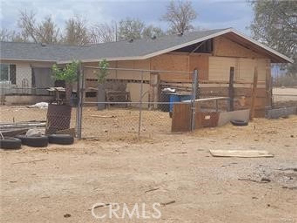 45323 Valley Center Road, Newberry Springs, CA 92365