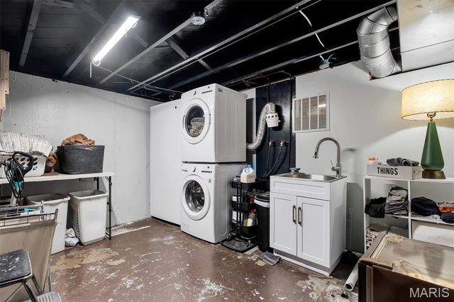 400 Corona Court, Webster Groves, MO 63119