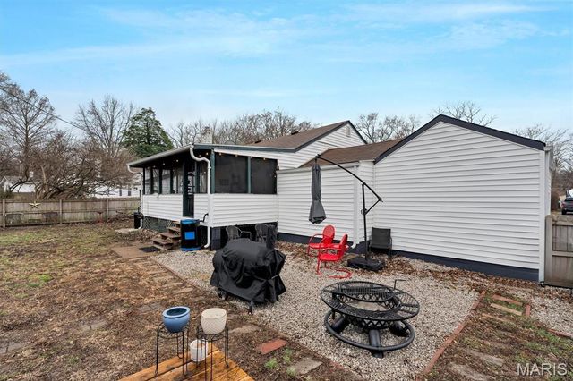 400 Corona Court, Webster Groves, MO 63119