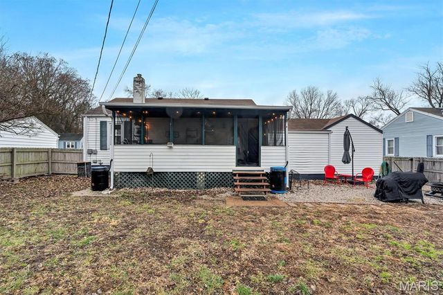 400 Corona Court, Webster Groves, MO 63119