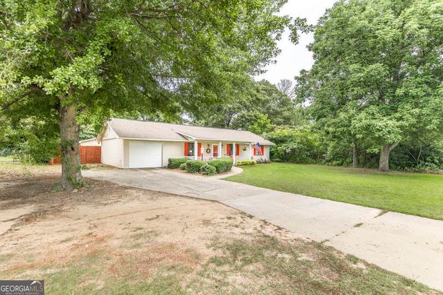213 Feagin Mill Road, Warner Robins, GA 31088