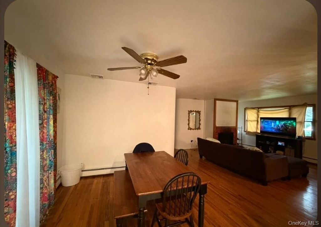 139 Parkside Avenue, Miller Place, NY 11764 — photo 5