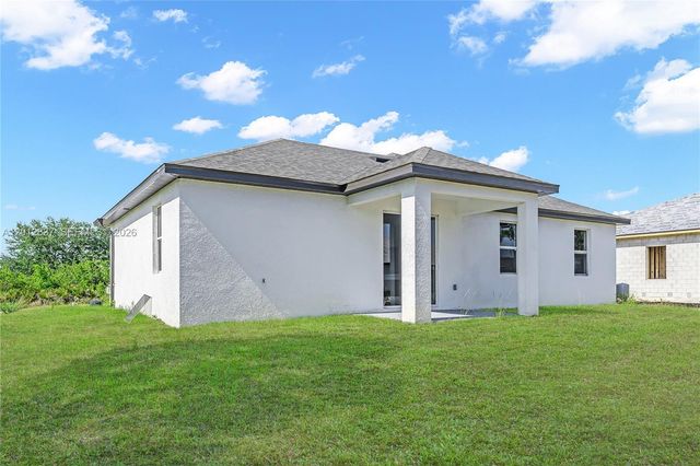 3611 ST 3611 18th st, Lehigh Acres, FL 33976