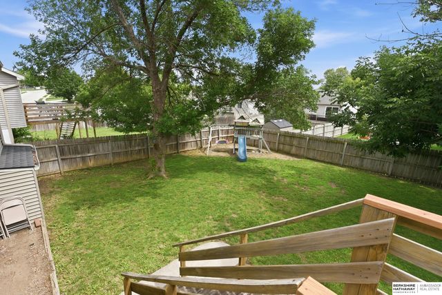 17711 Josephine Street, Omaha, NE 68136