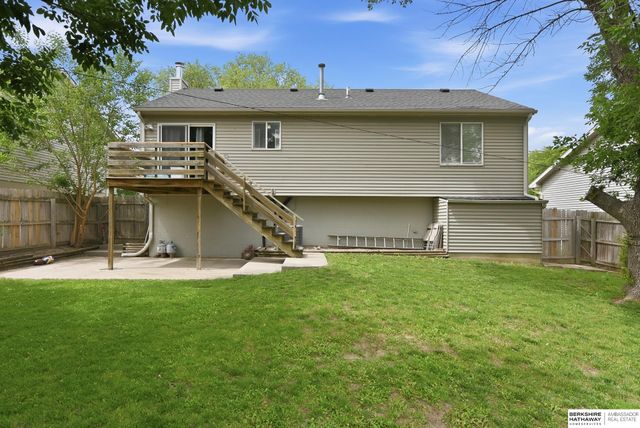 17711 Josephine Street, Omaha, NE 68136