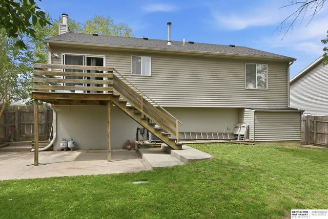 17711 Josephine Street, Omaha, NE 68136