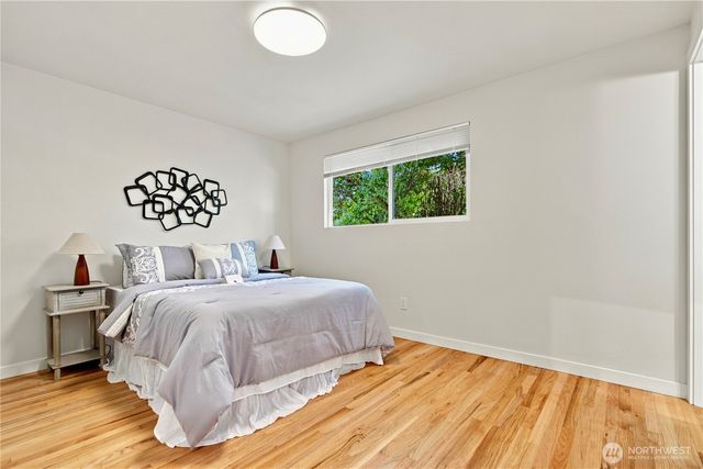 16631 116th Place SE, Renton, WA 98058