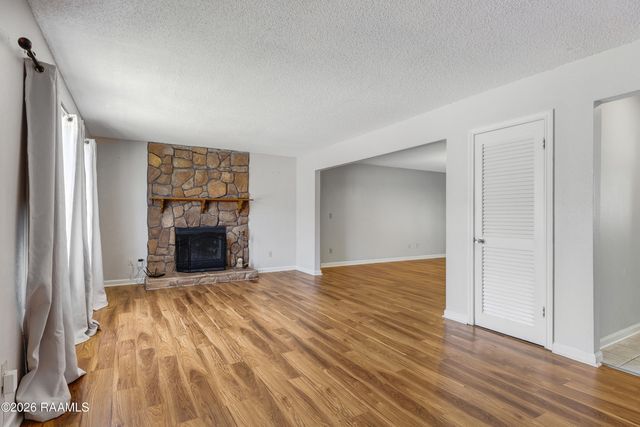 130 E Pamela Drive, Lafayette, LA 70506