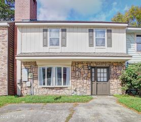 130 E Pamela Drive, Lafayette, LA 70506