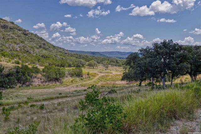 2242 Patterson Creek, Leakey, TX 78873