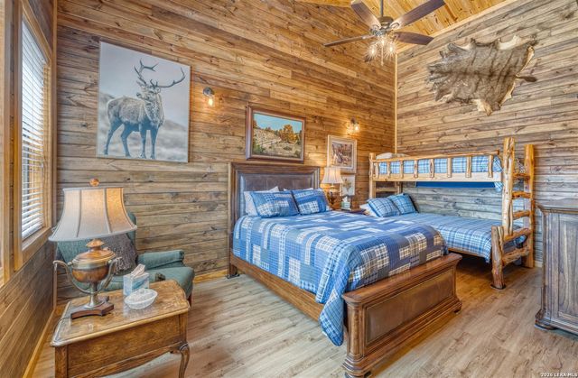 2242 Patterson Creek, Leakey, TX 78873