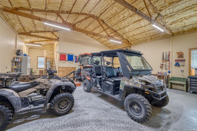 2242 Patterson Creek, Leakey, TX 78873