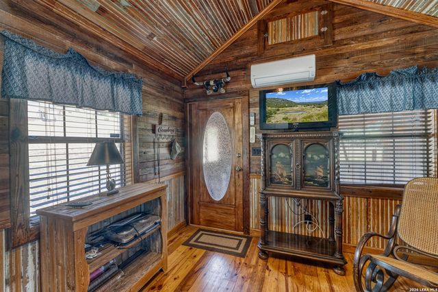 2242 Patterson Creek, Leakey, TX 78873