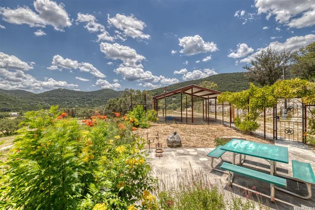 2242 Patterson Creek, Leakey, TX 78873