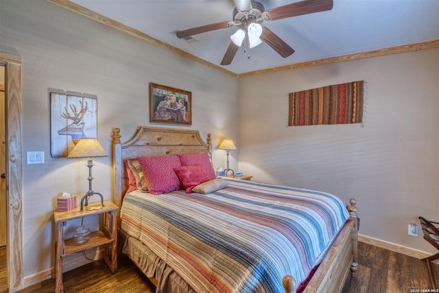 2242 Patterson Creek, Leakey, TX 78873