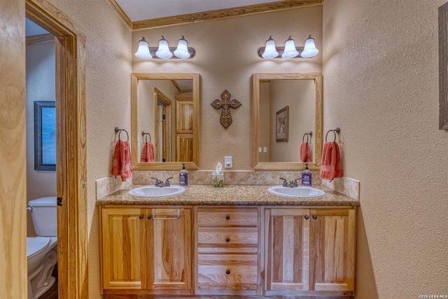 2242 Patterson Creek, Leakey, TX 78873