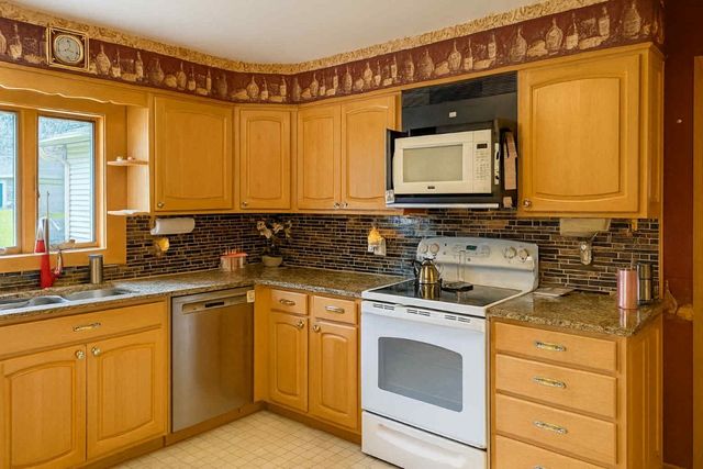 466 SUNNYSIDE Avenue, Meadville, PA 16335