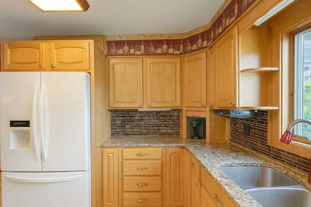 466 SUNNYSIDE Avenue, Meadville, PA 16335