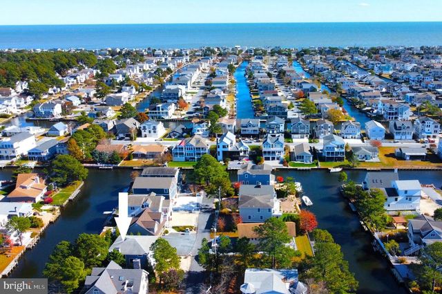 309 W 5TH ST, South Bethany, DE 19930