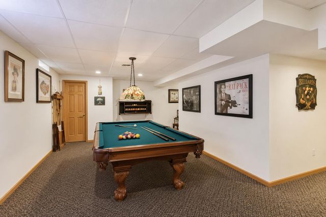 1427 Brandywine Drive, Munster, IN 46321