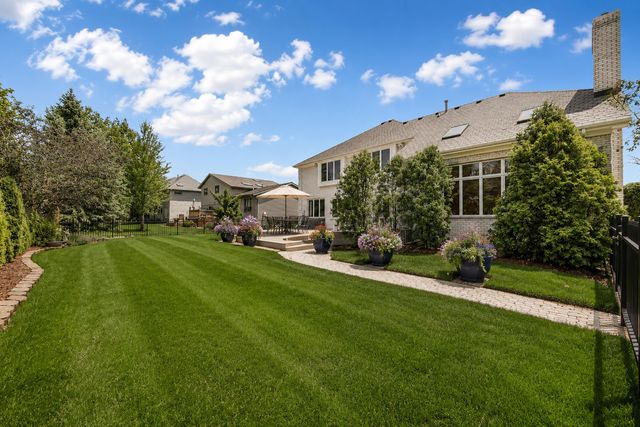 1427 Brandywine Drive, Munster, IN 46321