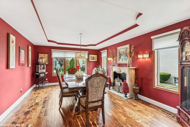 1427 Brandywine Drive, Munster, IN 46321