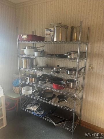 36 Flohr Avenue, West Seneca, NY 14224