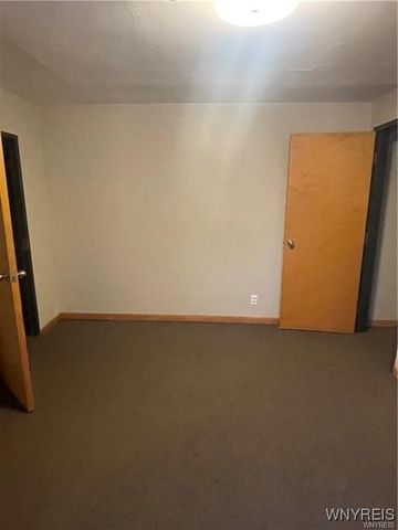 36 Flohr Avenue, West Seneca, NY 14224