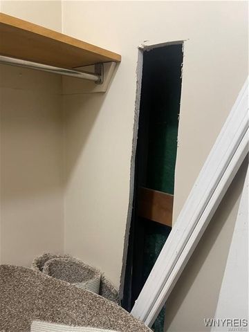 36 Flohr Avenue, West Seneca, NY 14224